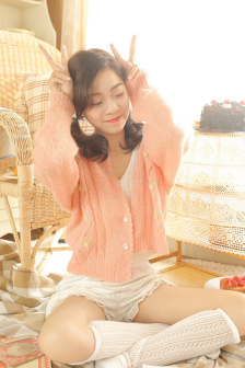 山田麻衣子